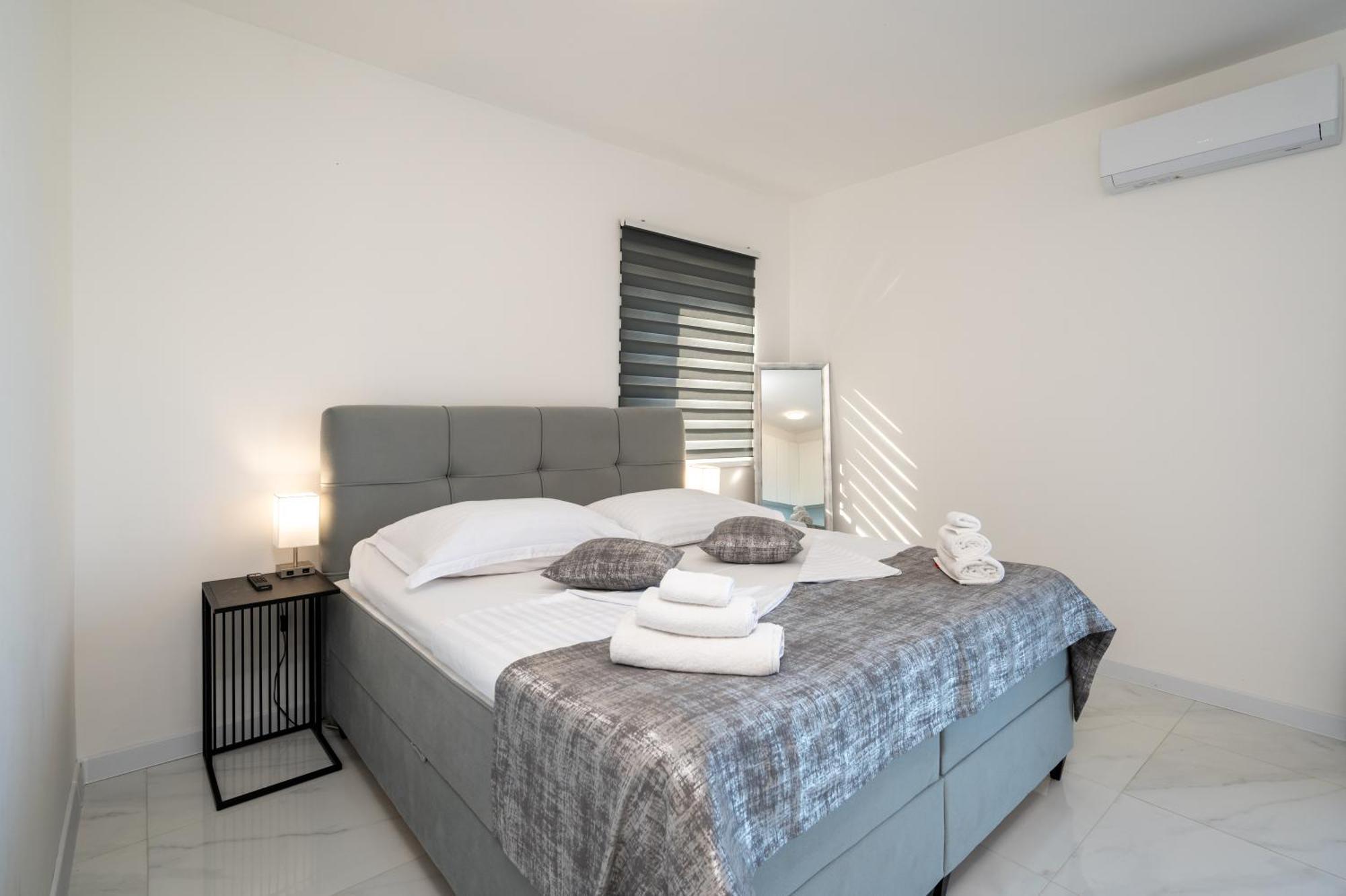 Apartments Filipo Trogir Extérieur photo